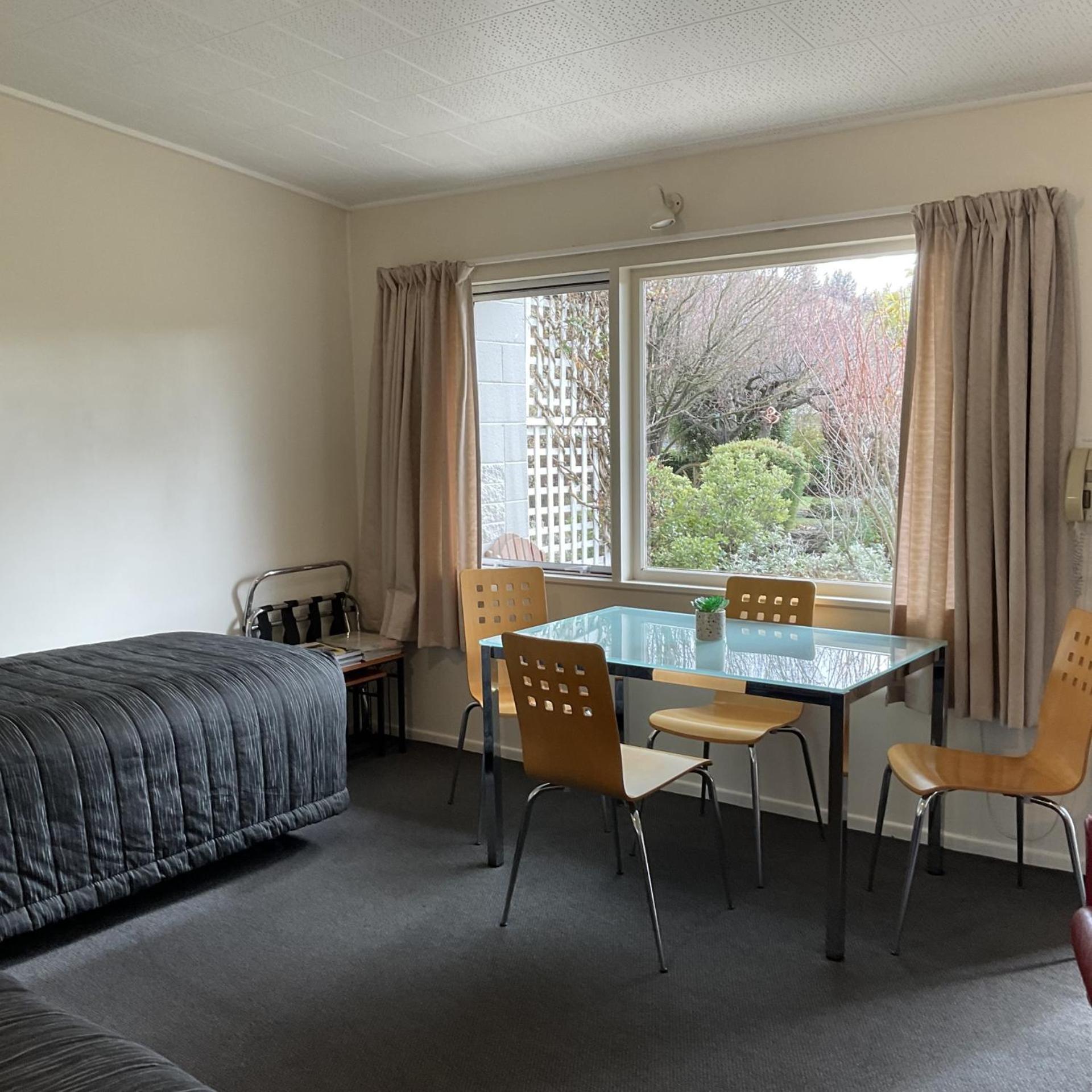 Alexandra Garden Court Motel Экстерьер фото
